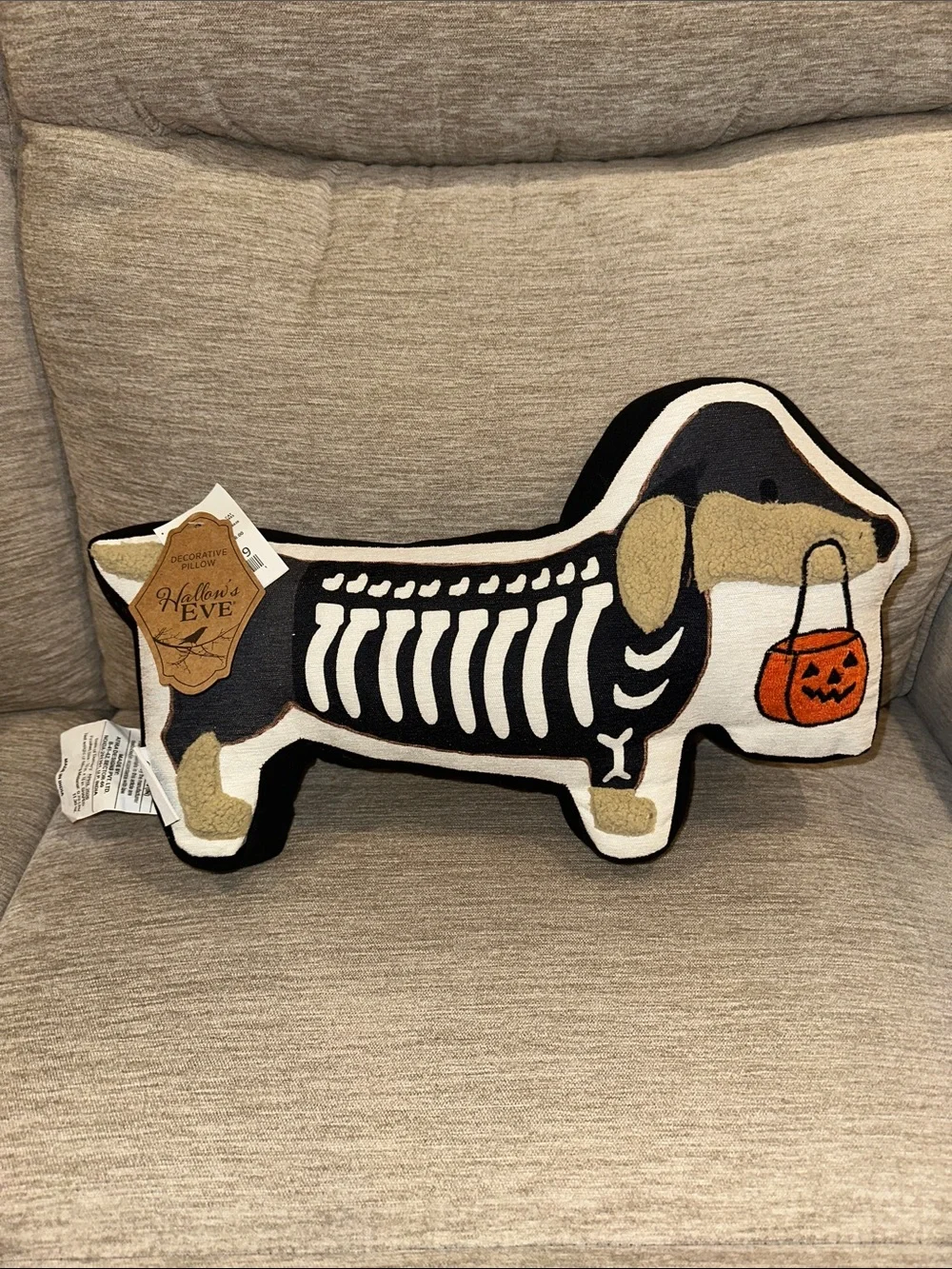 NWT Hallows Eve Skeleton Dachshund Halloween Throw Pillow Wiener Dog